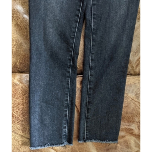 DENIM FORUM The Lola High Rise Skinny Crop 26L Size 28 - Picture 12 of 16